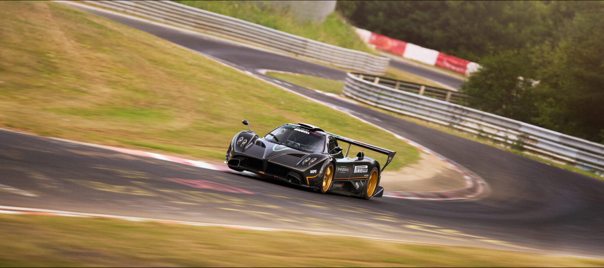Zonda R